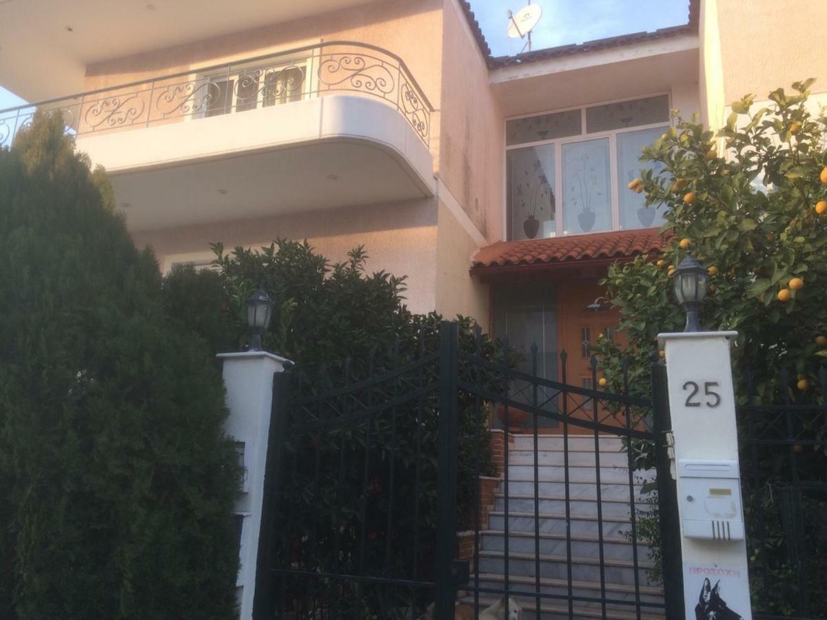 Maria'S House Apartment Атина Екстериор снимка